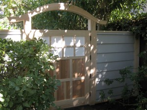 Gate with Butt Hinges